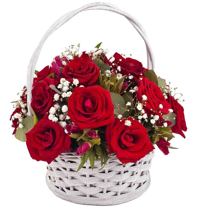 Корзинка из 15 красных роз с зеленью, доставка Гурьевск(Кем)